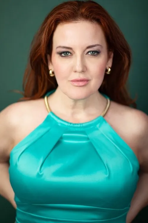 Photo of Jennifer Simard