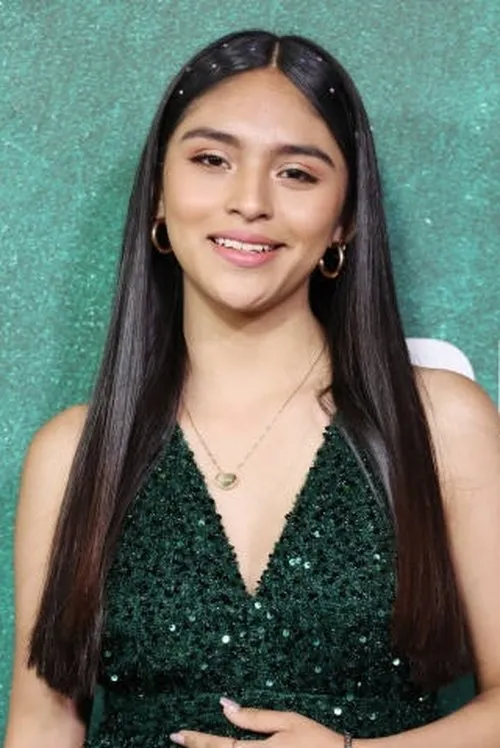 Photo of Jennifer Trejo