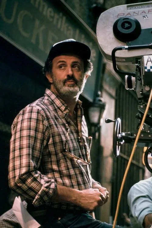 Profile photo of Jerry London