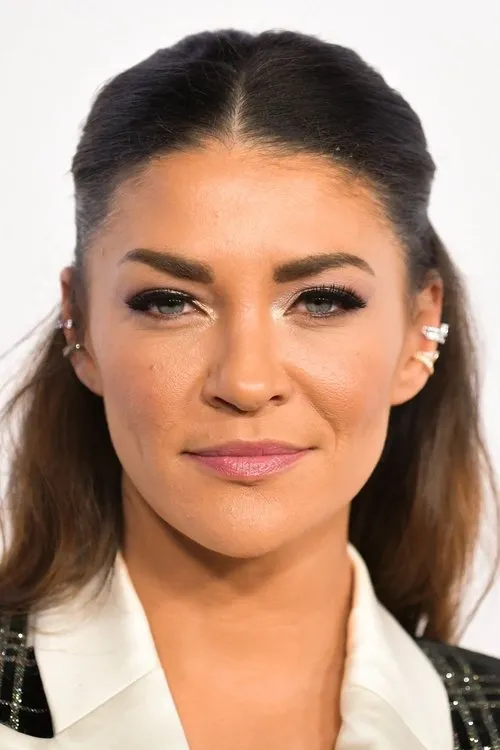 Photo of Jessica Szohr