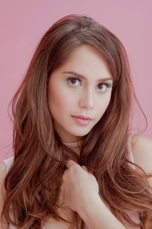 Photo of Jessy Mendiola