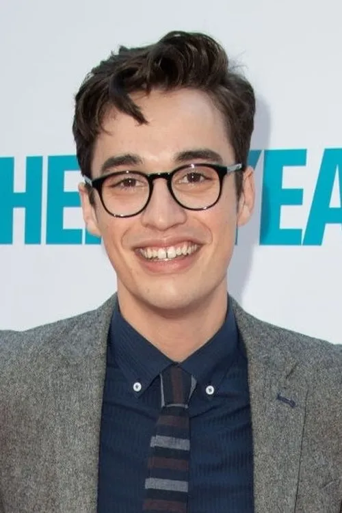 Photo of Joey Bragg