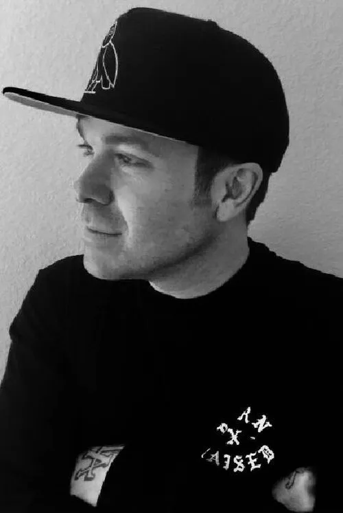 Profile photo of Joey Simmrin