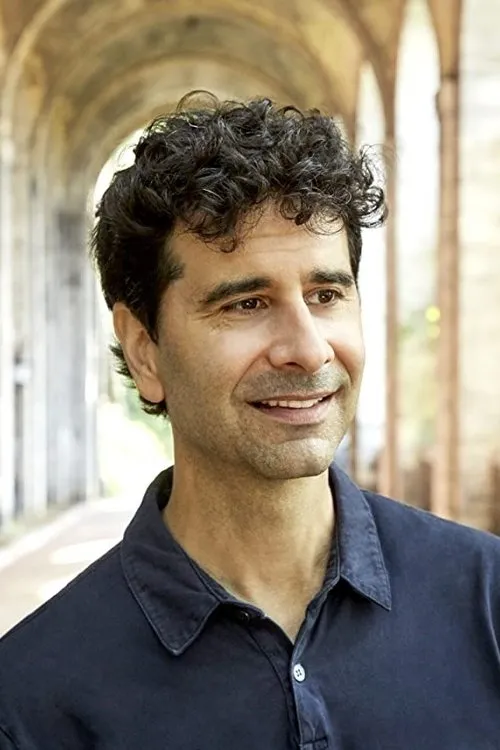 Photo of John Cariani