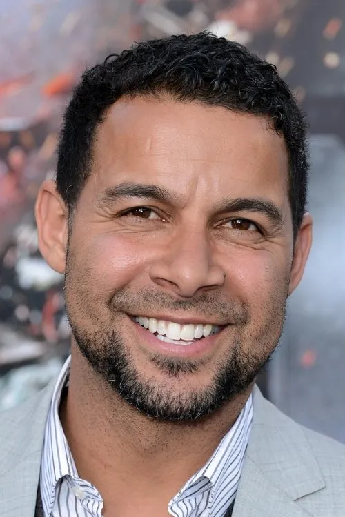 Photo of Jon Huertas