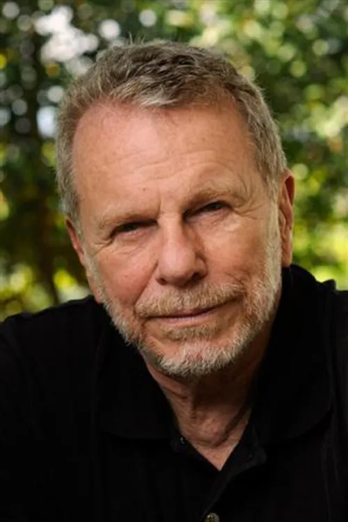 Profile photo of Jonas Bloch