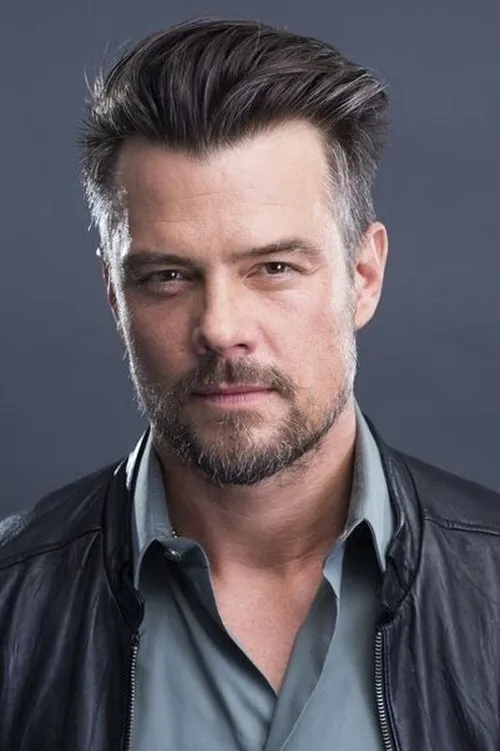 Photo of Josh Duhamel