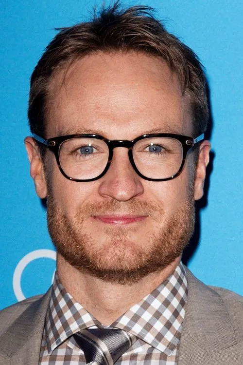 Photo of Josh Lawson