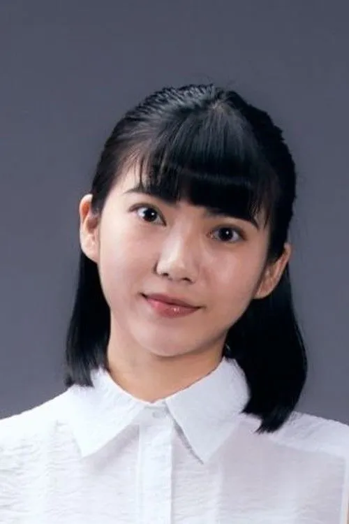 Photo of Julia Huang