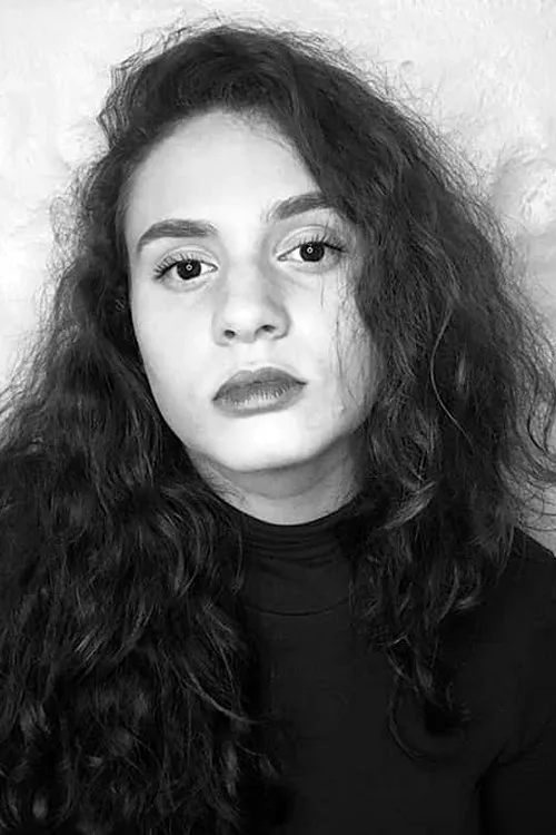 Profile photo of Julia Kahane