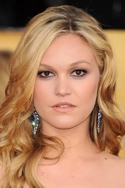 Profile photo of Julia Stiles