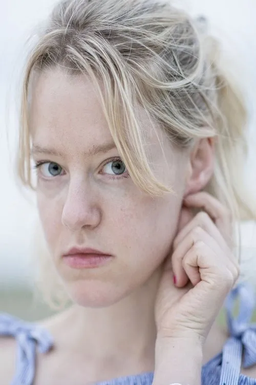 Profile photo of Julia Zange