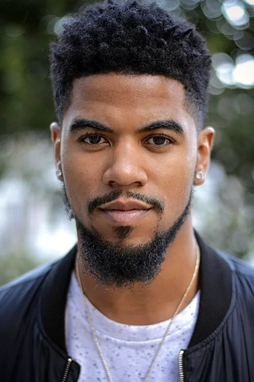 Photo of Julian Horton