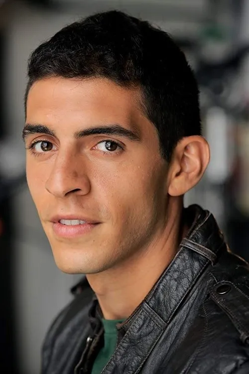 Profile photo of Julian Maroun
