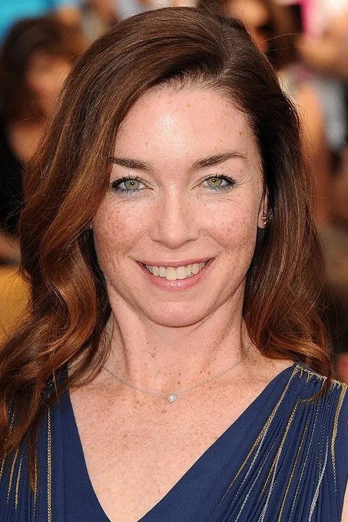 Profile photo of Julianne Nicholson
