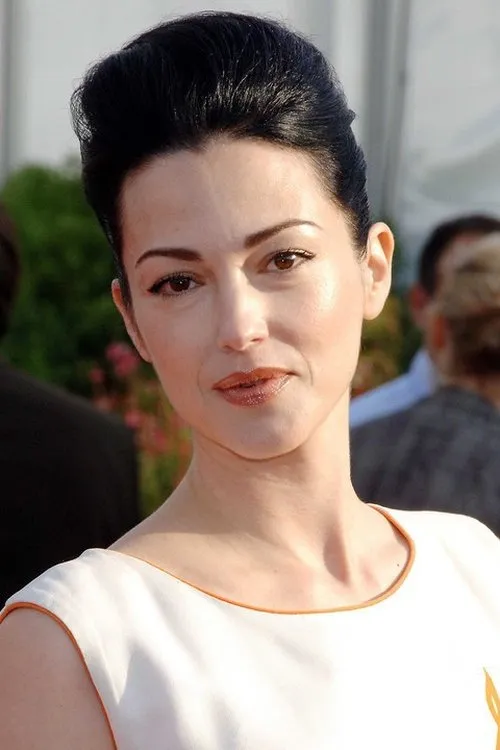 Profile photo of Julie Dreyfus