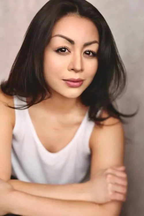 Profile photo of Julie Yammanee