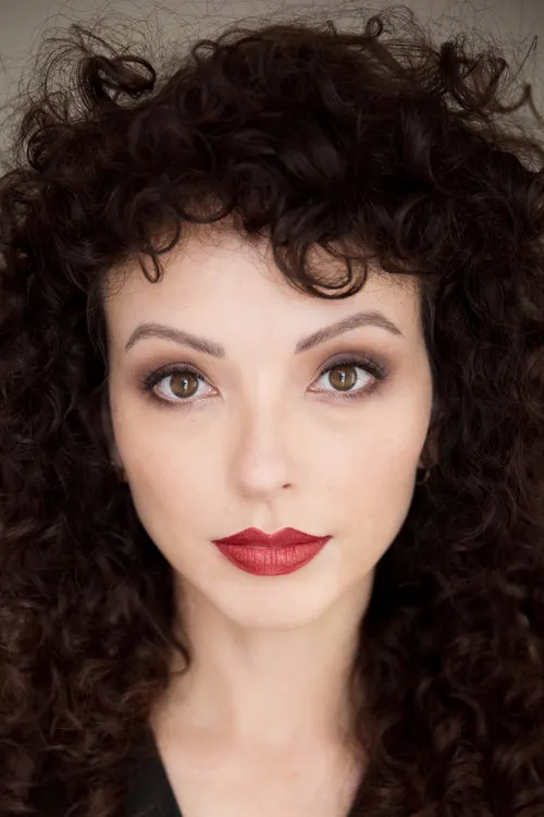 Photo of Juliet Burnett