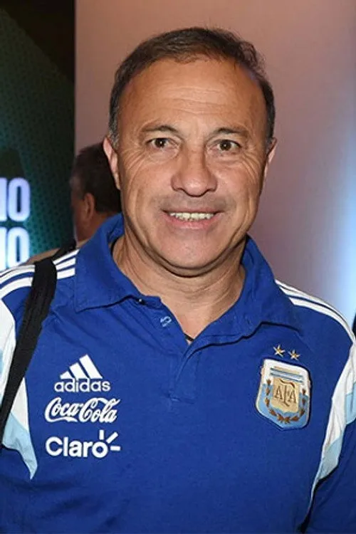 Photo of Julio Olarticoechea