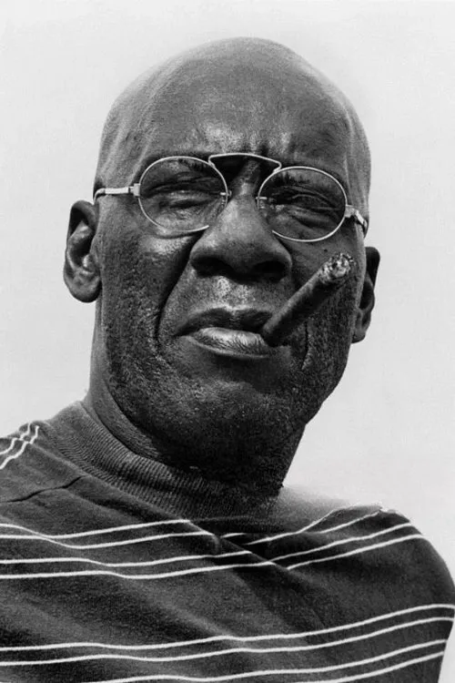 Photo of Julius Harris