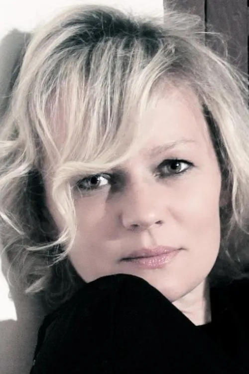 Profile photo of Kait Tenison