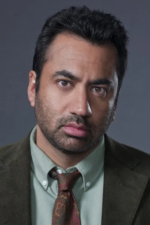Photo of Kal Penn