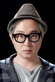 Profile photo of Kang Hyoung-chul