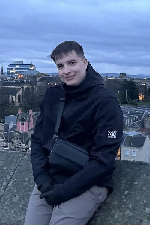 Photo of Kike Morales