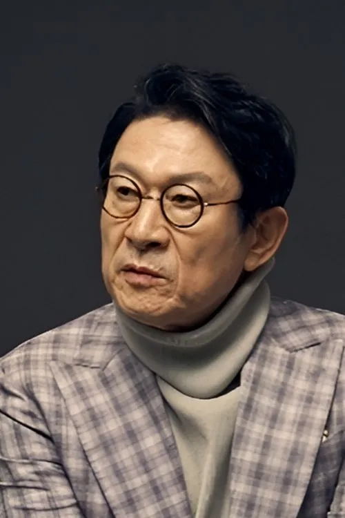 Photo of Kim Eung-soo