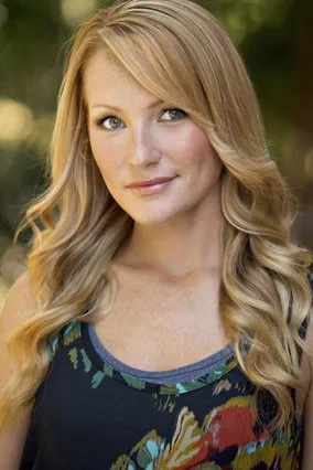 Profile photo of Kimberley Warnat