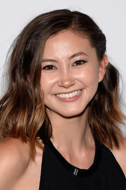 Photo of Kimiko Glenn