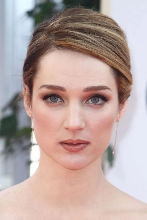 Photo of Kristen Connolly