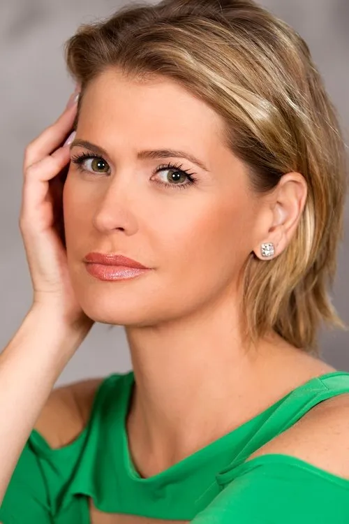 Photo of Kristy Swanson
