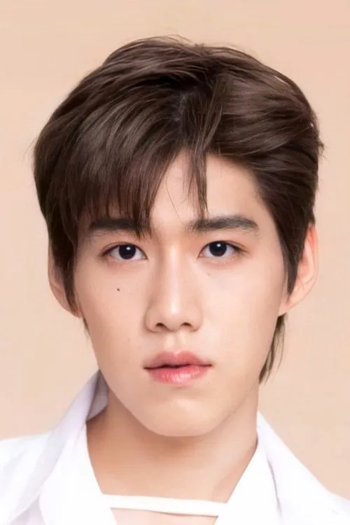 Photo of Krit Amnuaydechkorn