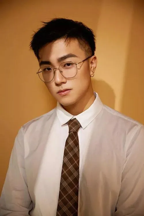 Profile photo of Lan Taoyi