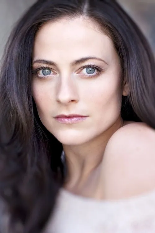 Profile photo of Lara Pulver