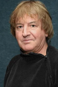 Profile photo of László Tahi Tóth