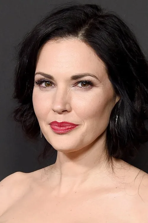 Profile photo of Laura Mennell