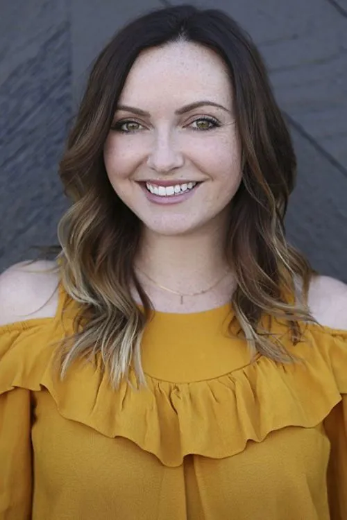 Photo of Lauren Call