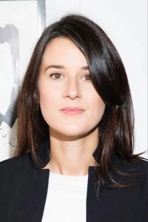 Profile photo of Lauren Dark