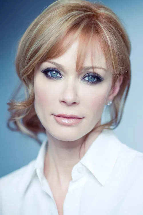 Profile photo of Lauren Holly