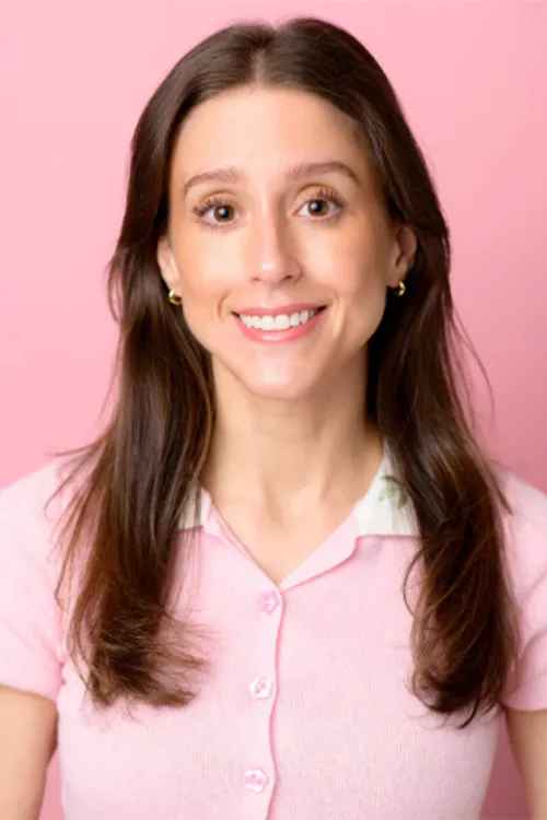 Photo of Lauren Lopez