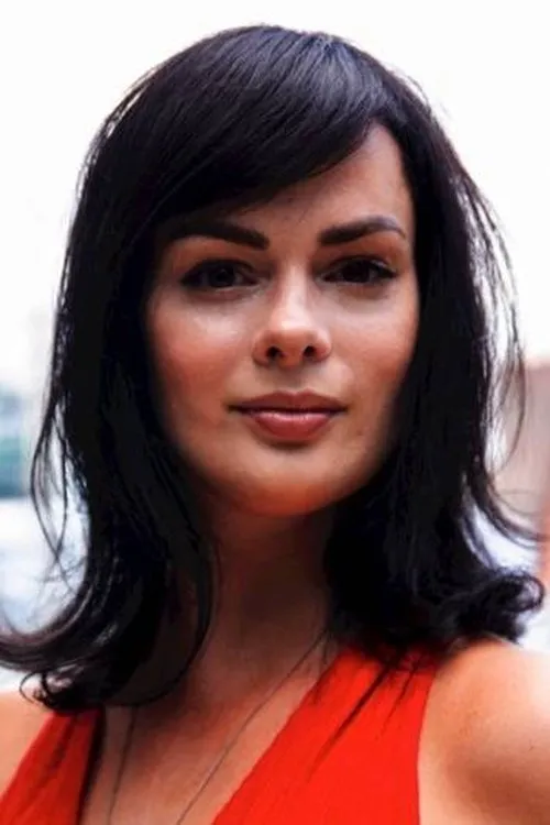 Profile photo of Lauren Messervey