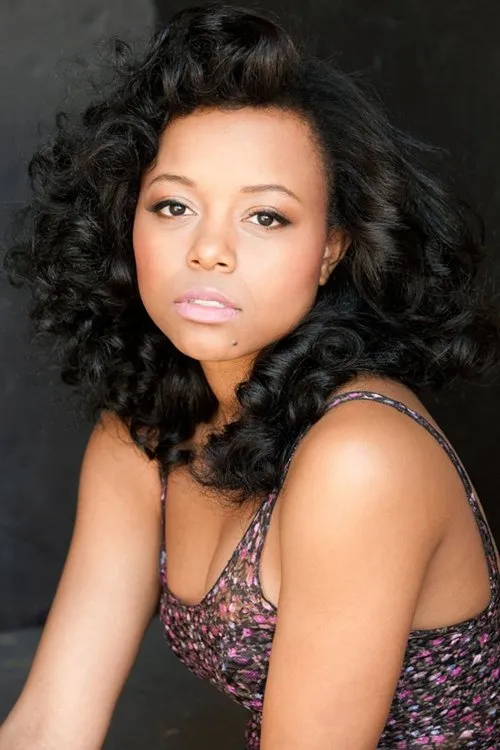 Profile photo of Lauren Pennington