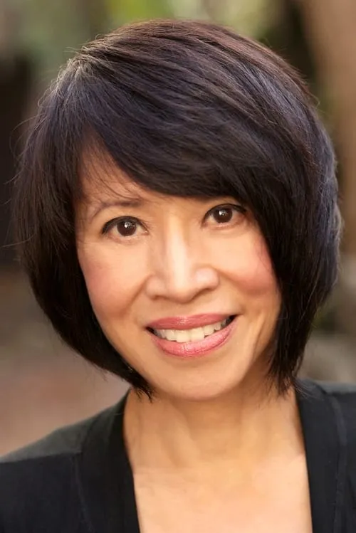 Profile photo of Lauren Tom