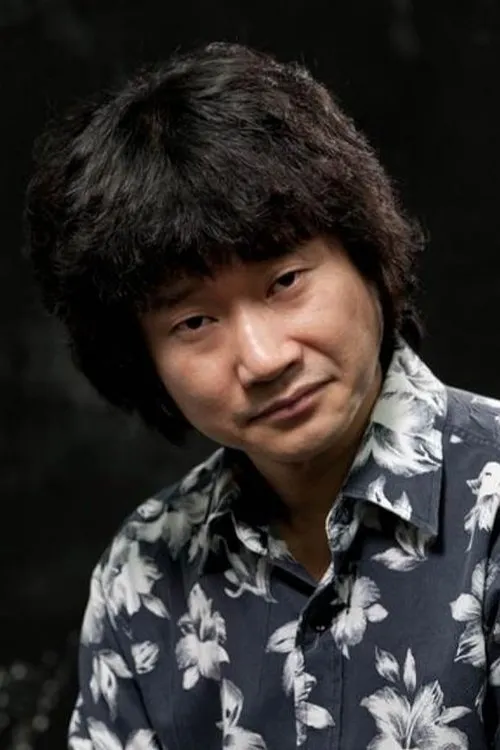 Profile photo of Lee Dong-yong