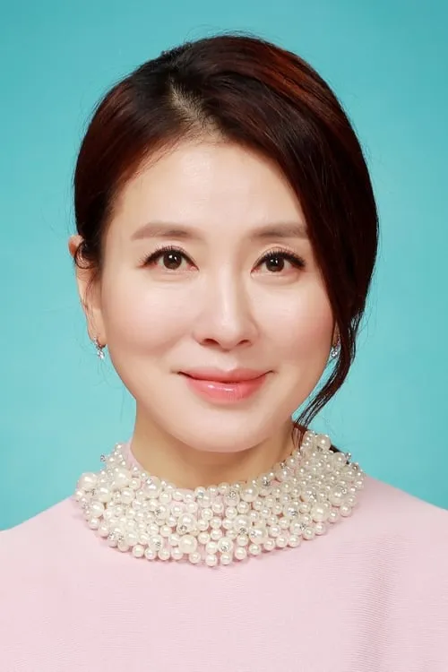 Profile photo of Lee Il-hwa