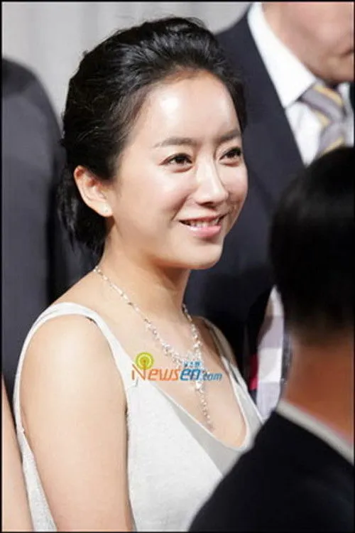 Profile photo of Lee Ip-sae