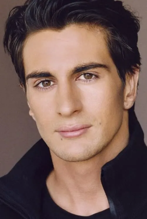 Photo of Lee Kholafai