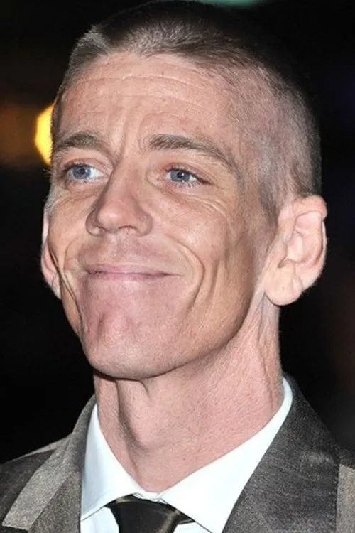 Profile photo of Lee Oakes